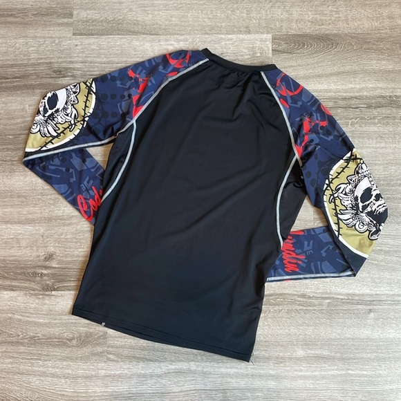 Soft Slim Long Sleeve Dry-Fit Compression Gym Training Shirt - Picture 5 of 6